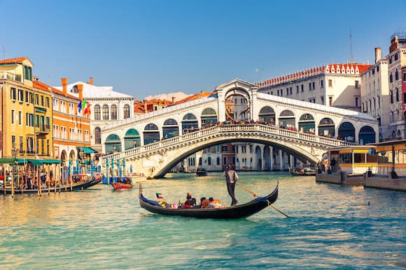 Travel insurance for Italy